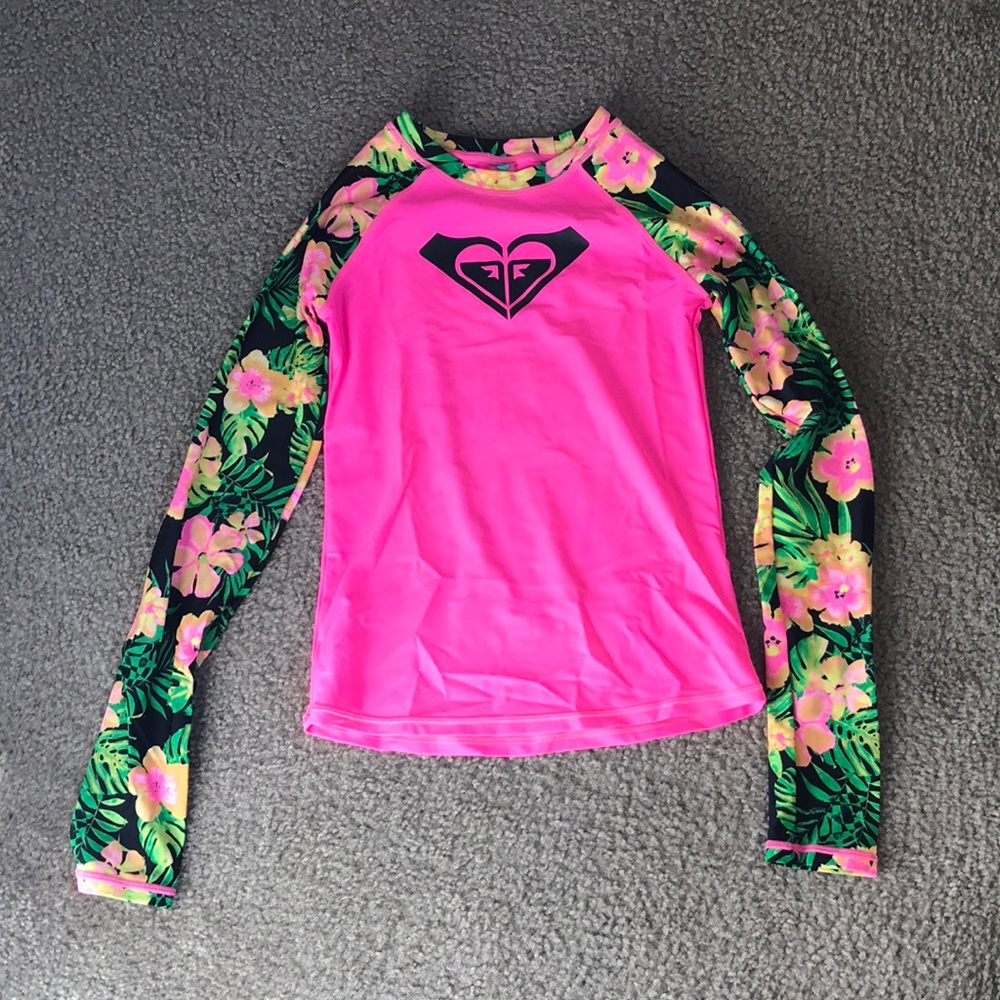 Rosy pink flower design rash guard